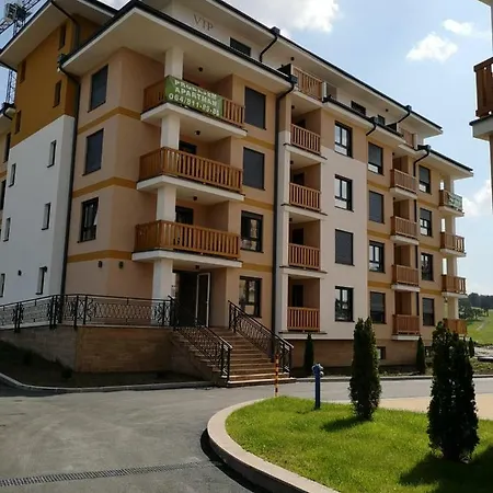 アパート Maximus